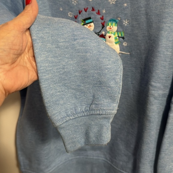 Studio Works Blue Winter / Holiday sweatshirt size medium, very good condition - Picture 4 of 6